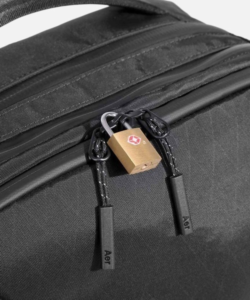Aer（エアー）の「Aer（エアー）Flight Pack 3 X-PAC AER-29037（バックパック/リュック・メンズ・ブラック・F）」の11枚目の写真