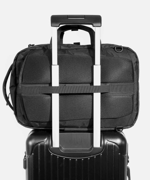 Aer（エアー）の「Aer（エアー）Flight Pack 3 X-PAC AER-29037（バックパック/リュック・メンズ・ブラック・F）」の12枚目の写真