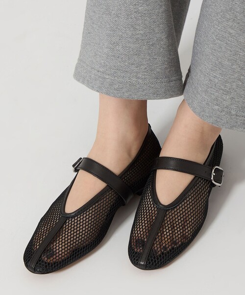 REMME（レメ）の「【別注】＜REMME＞ MASHBLT FLT（パンプス・レディース・ブラック/ベージュ・38/36/35/37）」の5枚目の写真