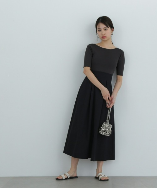 N.(N. Natural Beauty Basic)(エヌエヌナチュラルビューティーベーシック)の「ボートネックドッキングワンピース(ワンピース・レディース・ブラック/グレー・SMALL/MEDIUM)」の3枚目の写真