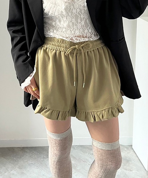 Jewelobe(ジュエローブ)の「フリルヘムスウェットショートパンツ(その他パンツ・レディース・ベージュ/ブラック/グレー・FREE)」の7枚目の写真