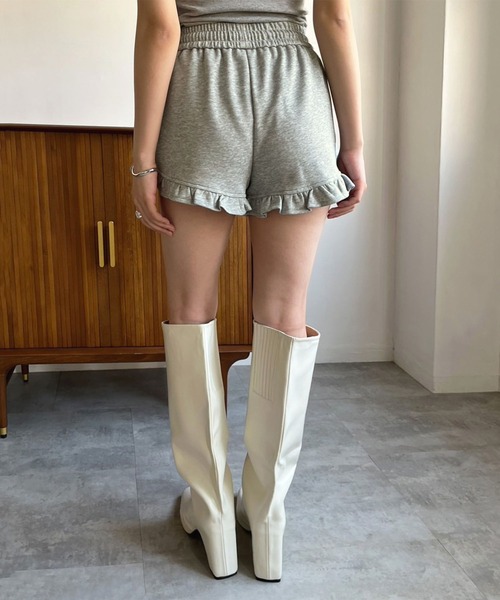 Jewelobe(ジュエローブ)の「フリルヘムスウェットショートパンツ(その他パンツ・レディース・ベージュ/ブラック/グレー・FREE)」の18枚目の写真