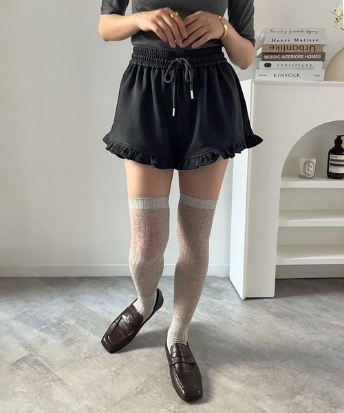 Jewelobe(ジュエローブ)の「フリルヘムスウェットショートパンツ(その他パンツ・レディース・ベージュ/ブラック/グレー・FREE)」の21枚目の写真
