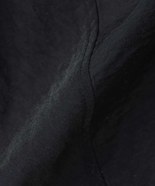 DRESSLAVE(ドレスレイブ)の「back swing shirt(バックスウィングシャツ)(シャツ/ブラウス・レディース・ブラック/ホワイト・38)」の17枚目の写真