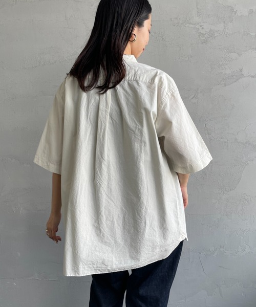 DANTON（ダントン）の「[DANTON/ダントン] コットンリネン ショートスリーブバンドカラーシャツ(無地)（シャツ/ブラウス・レディース・アイボリー/グレイッシュベージュ/チャコールグレー・38/40/42）」の10枚目の写真