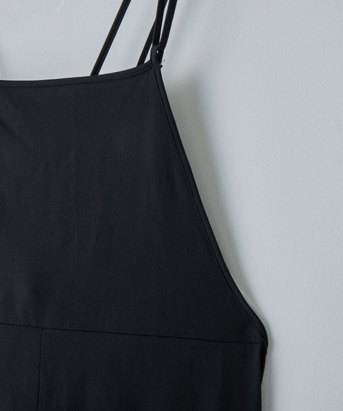 COLONY 2139（コロニートゥーワンスリーナイン）の「サロペットラッシュガード（ラッシュガード・レディース・ブラック・FREE）」の6枚目の写真