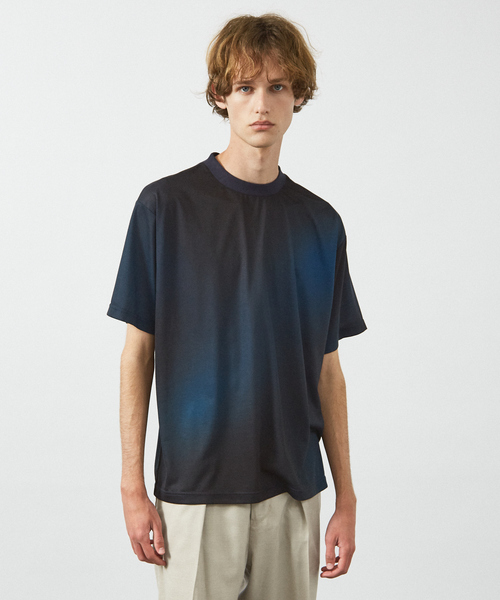 ABAHOUSE(アバハウス)の「【グラデーション】グラフィックプリント 半袖Tシャツ(Tシャツ/カットソー・メンズ・オレンジ/イエロー/ネイビー・48/44/46)」の15枚目の写真