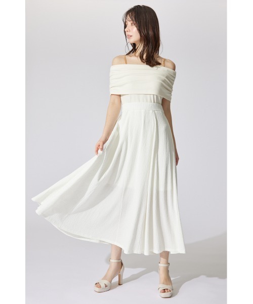 rienda(リエンダ)の「オフショルダーカットフレアワンピース 夏服 半袖(ワンピース・レディース・ブルー/ブラック/ホワイト・FREE)」の5枚目の写真