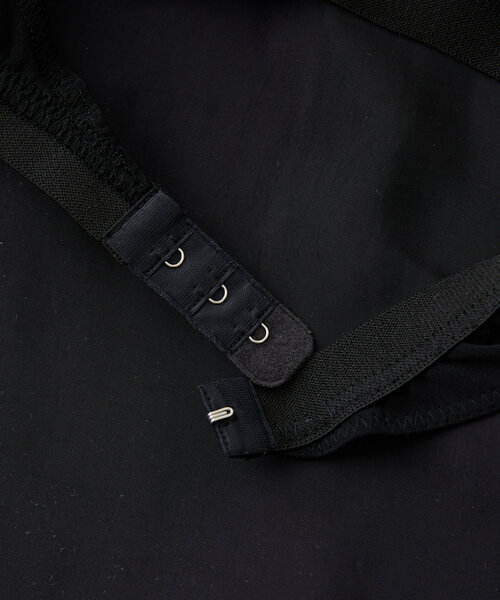 Whim Gazette（ウィムガゼット）の「サテンキャミソール（キャミソール・レディース・ブラウン/ブラック・FREE）」の18枚目の写真