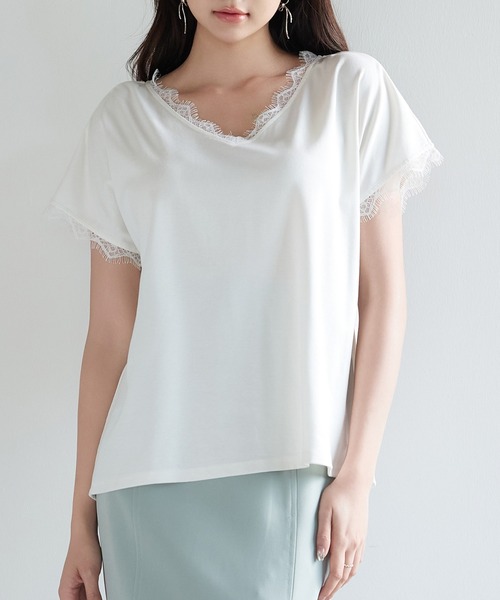 SAISON DE PAPILLON(セゾンドパピヨン)の「ゆったりドルマンスリーブTシャツ(Tシャツ/カットソー・レディース・ブルー/ブラック/ホワイト/パープル/ベージュ・L/M/S)」の1枚目の写真