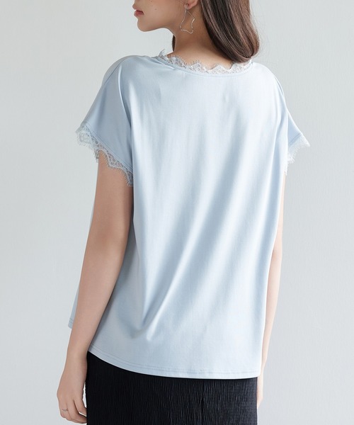 SAISON DE PAPILLON(セゾンドパピヨン)の「ゆったりドルマンスリーブTシャツ(Tシャツ/カットソー・レディース・ブルー/ブラック/ホワイト/パープル/ベージュ・L/M/S)」の6枚目の写真