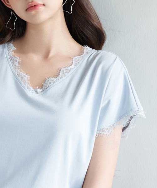 SAISON DE PAPILLON(セゾンドパピヨン)の「ゆったりドルマンスリーブTシャツ(Tシャツ/カットソー・レディース・ブルー/ブラック/ホワイト/パープル/ベージュ・L/M/S)」の13枚目の写真