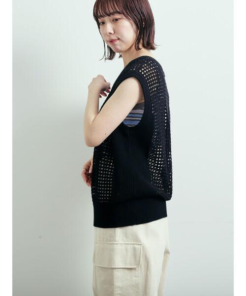 SM2（エスエムツー）の「メッシュニットVネックベスト（ベスト・レディース・オフホワイト/ブラック/グリーン・F）」の11枚目の写真