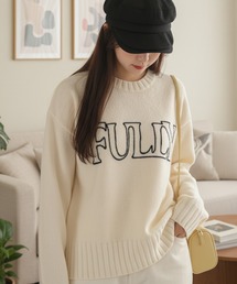 【mily bilet】ハンドステッチ風ロゴが魅力のこなれ感漂うニット