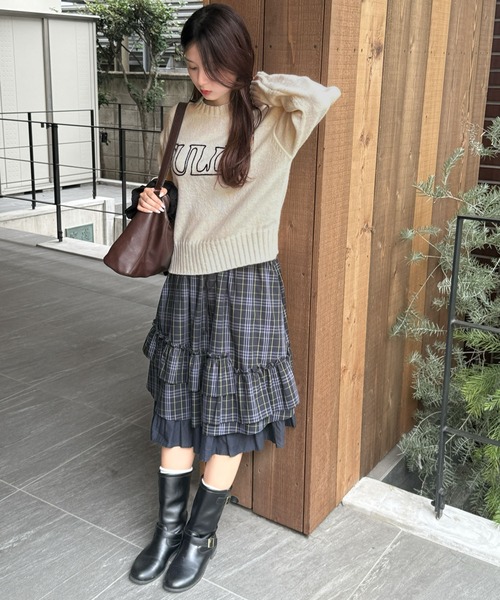 mily bilet（ミウィビレット）の「【mily bilet】ハンドステッチ風ロゴが魅力のこなれ感漂うニット（ニット/セーター・レディース・杢グレー/ブラック/アイボリー・SMALL/MEDIUM/LARGE/X-LARGE）」の6枚目の写真