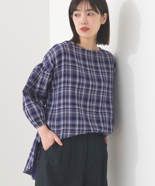 OMNES（オムネス）の「ダブルガーゼボリューム袖プルオーバー（Tシャツ/カットソー・レディース・ライム/ホワイト/ネイビー系/ブラック・FREE）」の4枚目の写真