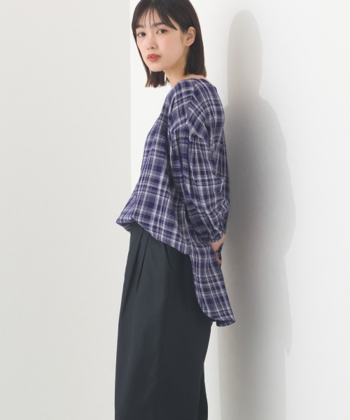 OMNES（オムネス）の「ダブルガーゼボリューム袖プルオーバー（Tシャツ/カットソー・レディース・ライム/ホワイト/ネイビー系/ブラック・FREE）」の21枚目の写真