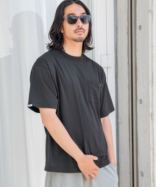 HEREIAM（ヘレイアム）の「【HEREIAM MEN】UVカット＆吸水速乾＆抗ピル/RUSH LINE T（Tシャツ/カットソー・メンズ・レッド/グレー/ブラック・MEDIUM/LARGE）」の12枚目の写真