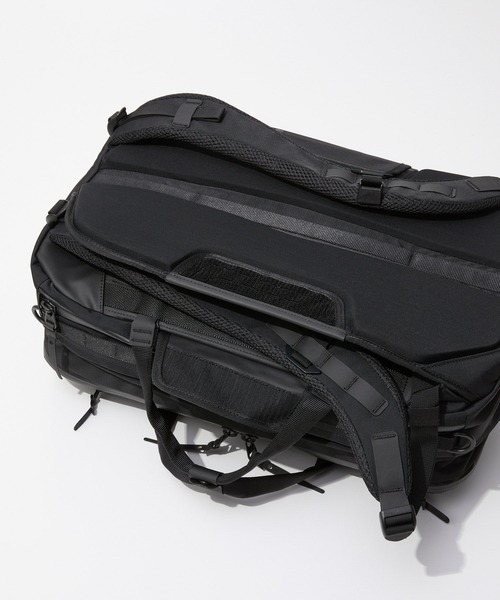 BLACK EMBER(ブラックエンバー)の「Black Ember FORGE 40 ブラックエンバー フォージ 40L バックパック(バックパック/リュック・メンズ・ブラック・FREE)」の8枚目の写真