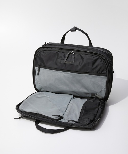 BLACK EMBER(ブラックエンバー)の「Black Ember FORGE 40 ブラックエンバー フォージ 40L バックパック(バックパック/リュック・メンズ・ブラック・FREE)」の11枚目の写真