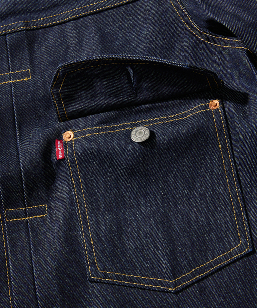 Levis PReMIUM(リーバイスプレミアム)の「LEVI’S(R) / リーバイス(R) TYPE1トラッカージャケット リジッド(デニムジャケット・メンズ・ダークブルー・X-SMALL/SMALL/MEDIUM/LARGE/X-LARGE/XX-LARGE/XXX-LARGE)」の6枚目の写真