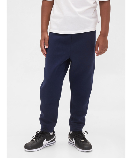 GAP（ギャップ）の「GapFit テック クイックドライ ジョガーパンツ (キッズ)（スウェットパンツ・キッズ・ブラック/ライトグレー/グリーン/ネイビー・110cm/120cm/130cm/140cm/150cm/160cm）」の4枚目の写真