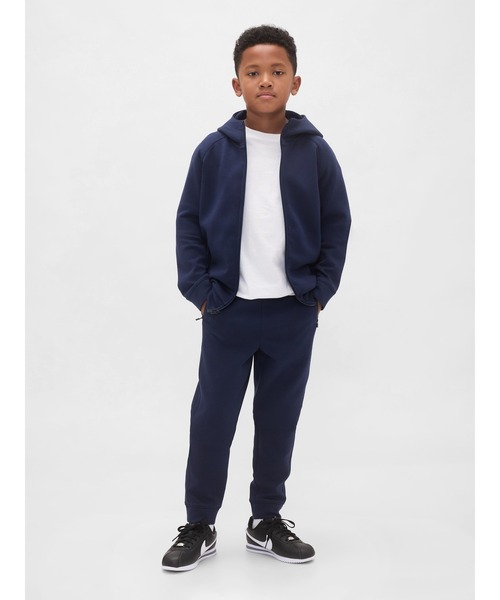 GAP（ギャップ）の「GapFit テック クイックドライ ジョガーパンツ (キッズ)（スウェットパンツ・キッズ・ブラック/ライトグレー/グリーン/ネイビー・110cm/120cm/130cm/140cm/150cm/160cm）」の5枚目の写真