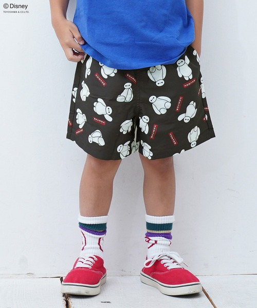 Disney(ディズニー)の「【Disney】ディズニー総柄プリントハーフパンツ(その他パンツ・キッズ・ブラック/ベージュ/レッド/ラベンダー/グリーン系その他/グレー系その他・130/80/120/110/90/100/150/140/95)」の1枚目の写真