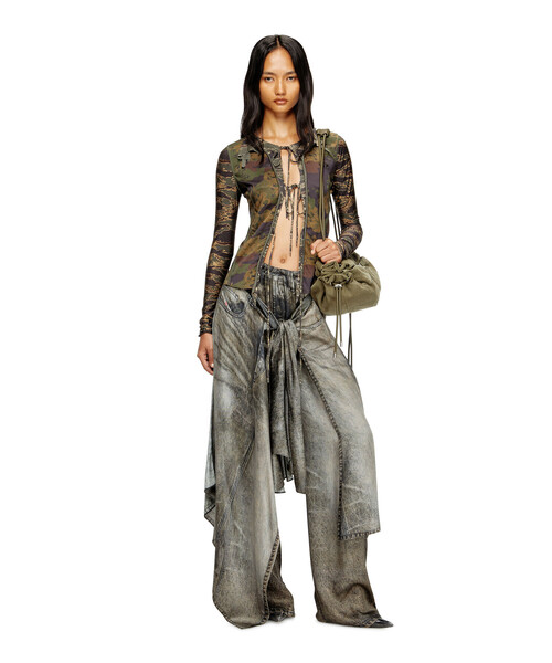 DIESEL(ディーゼル)の「ウィメンズ 長袖トップ T-AFRY(Tシャツ/カットソー・レディース・カモフラージュ・LARGE/MEDIUM/SMALL/X-LARGE/X-SMALL)」の2枚目の写真