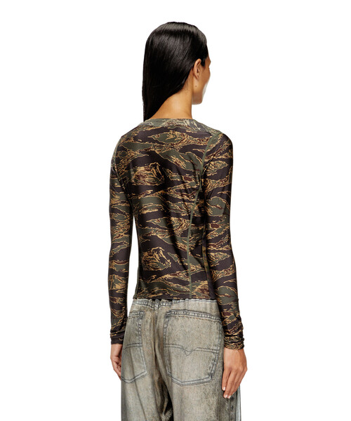 DIESEL(ディーゼル)の「ウィメンズ 長袖トップ T-AFRY(Tシャツ/カットソー・レディース・カモフラージュ・LARGE/MEDIUM/SMALL/X-LARGE/X-SMALL)」の3枚目の写真