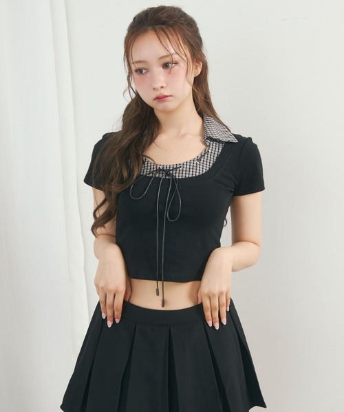 リボン付き黒トップスとピンクミニスカート リボン付き黒トップスとピンクミニスカート - メルカリ