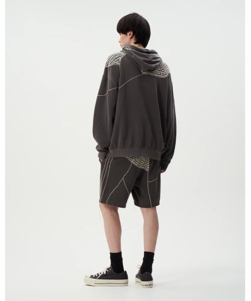 DISCOVERED(ディスカバード)の「DISCOVERED SASHIKO DAMAGE PULLOVER HOODIE(パーカー・メンズ・ブラック・1/3)」の7枚目の写真