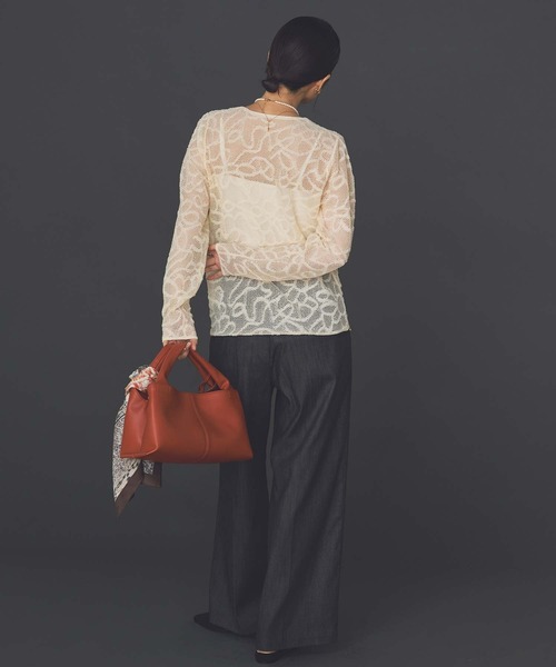 Torrazzo Donna(トラッゾドンナ)の「ジャガードレースクルーネックニット(ニット/セーター・レディース・アイボリー/ブラック・FREE)」の15枚目の写真