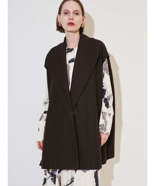 ELENDEEK（エレンディーク）の「オーバーサイズスリーブレスコート（その他アウター・レディース・ブラウン/グレー・FREE）」の3枚目の写真