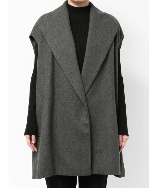 ELENDEEK（エレンディーク）の「オーバーサイズスリーブレスコート