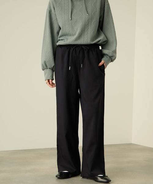 NAVY(ネイビー)の「nAvy ワイドストレート(その他パンツ・レディース・ブラック/ブラウン/チャコール・L/M)」の1枚目の写真