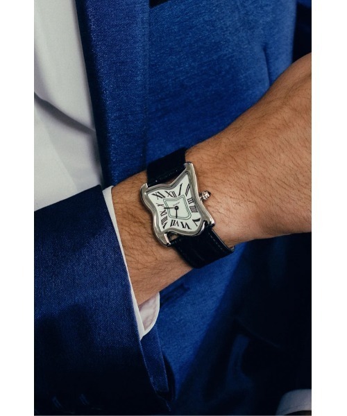 Laphont(ラフォン)の「SQUARE MELTING WATCH LARGE(アナログ腕時計・レディース・シルバー・OS)」の3枚目の写真