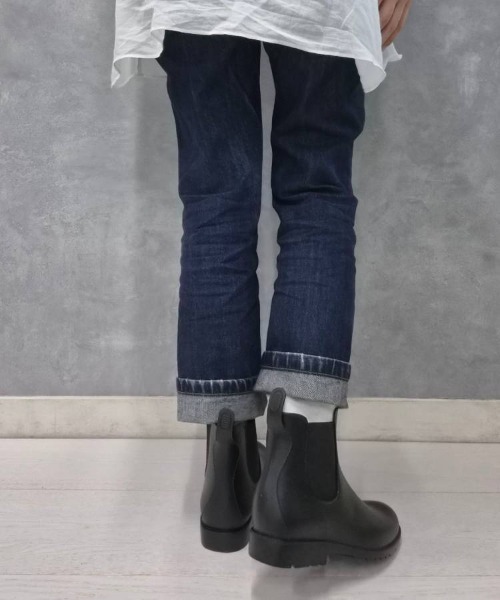 Bleu Bleuet（ブルーブルーエ）の「サイドゴアレインブーツ（レインシューズ・レディース・ブラック・LARGE/MEDIUM）」の2枚目の写真