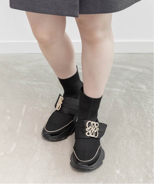 RANDA（ランダ）の「【SUSTAINABLE】ビジューモノグラムパーツソックススニーカー（スニーカー・レディース・ブラック/アイボリー/シルバー・S/M/LL/L）」の6枚目の写真