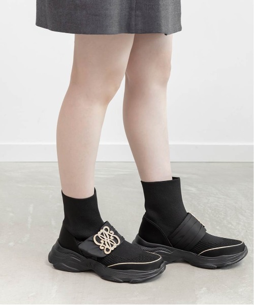 RANDA（ランダ）の「【SUSTAINABLE】ビジューモノグラムパーツソックススニーカー（スニーカー・レディース・ブラック/アイボリー/シルバー・S/M/LL/L）」の9枚目の写真