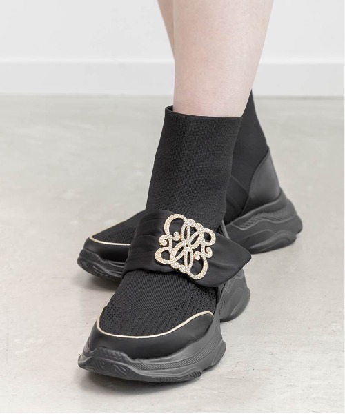 RANDA（ランダ）の「【SUSTAINABLE】ビジューモノグラムパーツソックススニーカー（スニーカー・レディース・ブラック/アイボリー/シルバー・S/M/LL/L）」の10枚目の写真