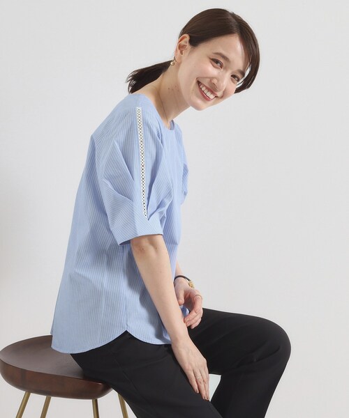 ITS'DEMO（イッツデモ）の「【手洗い可】袖ツイストストライプブラウス（シャツ/ブラウス・レディース・ホワイト系5/ブルー系2/サックスブルー系2/ピンク系3・00）」の9枚目の写真