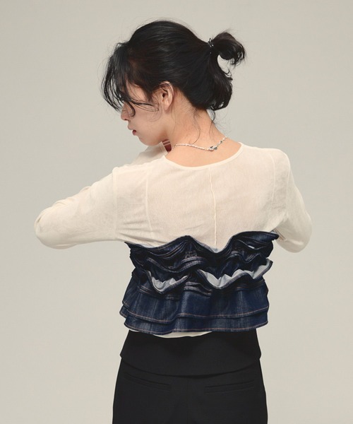 eL（エル）の「【eL】Denim Frill Bare Top/593301（キャミソール・レディース・ブラック/ネイビー・FREE）」の9枚目の写真