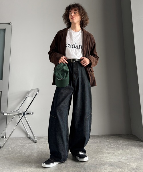 Classical Origin(クラシカルオリジン)の「ブラスト加工カーブシルエットバレルレッグデニムパンツ/Blasted Curve Silhouette Barrel-Leg Denim Pants(デニムパンツ・メンズ・ライトブルー/ブラック/ワンウォッシュ・SMALL/MEDIUM/LARGE)」の20枚目の写真