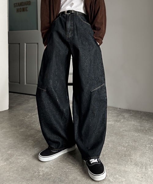 Classical Origin(クラシカルオリジン)の「ブラスト加工カーブシルエットバレルレッグデニムパンツ/Blasted Curve Silhouette Barrel-Leg Denim Pants(デニムパンツ・メンズ・ライトブルー/ブラック/ワンウォッシュ・SMALL/MEDIUM/LARGE)」の21枚目の写真