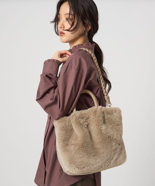 green label relaxing（グリーンレーベルリラクシング）の「フェイクファー2WAY トートバッグ / ショルダーバッグ（トートバッグ・レディース・グレー/ダークブラウン/その他1/モカ・FREE）」の10枚目の写真