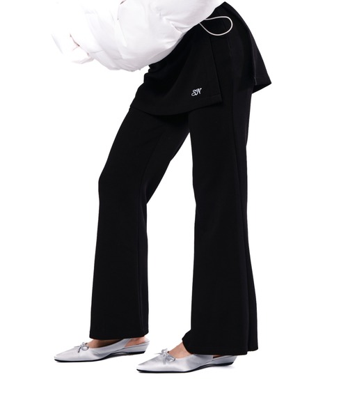 Smyeon レイヤードフレアパンツ黒 Smyeon（スミョン）の「Layered flare pants/レイヤードフレアパンツ