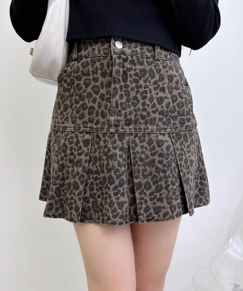 INGNI（イング）の「アソート柄プリーツミニスカート（スカート・レディース・グレー系9/ベージュ系7/カモフラージュ・FREE）」の2枚目の写真