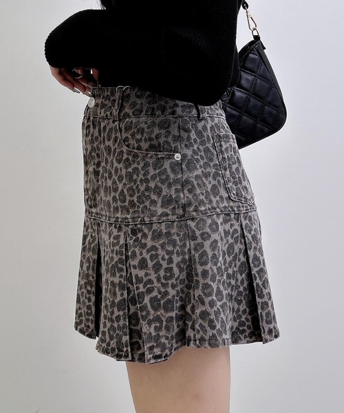 INGNI（イング）の「アソート柄プリーツミニスカート（スカート・レディース・グレー系9/ベージュ系7/カモフラージュ・FREE）」の5枚目の写真