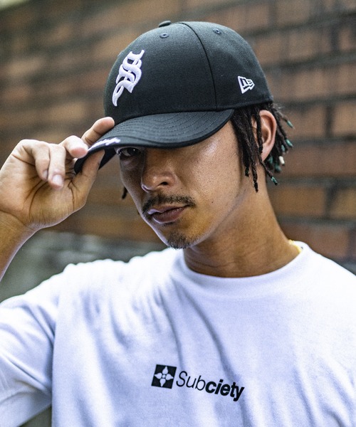 Subciety（サブサエティ）の「Low Profile 59FIFTY Subciety × New Era（キャップ・メンズ・ブラック・7 3/4/7 5/8/7 1/2(59.6/7 3/8(58.7/7 1/4(58)/7 1/8）」の10枚目の写真